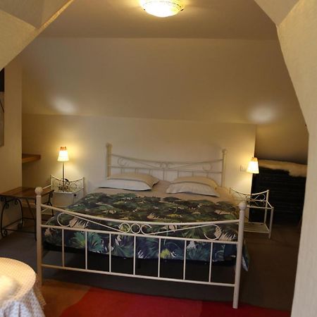 Bed and Breakfast Au Coeur Des Vignes Épernay Esterno foto